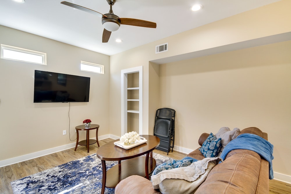 Apartment (2 Bedrooms)