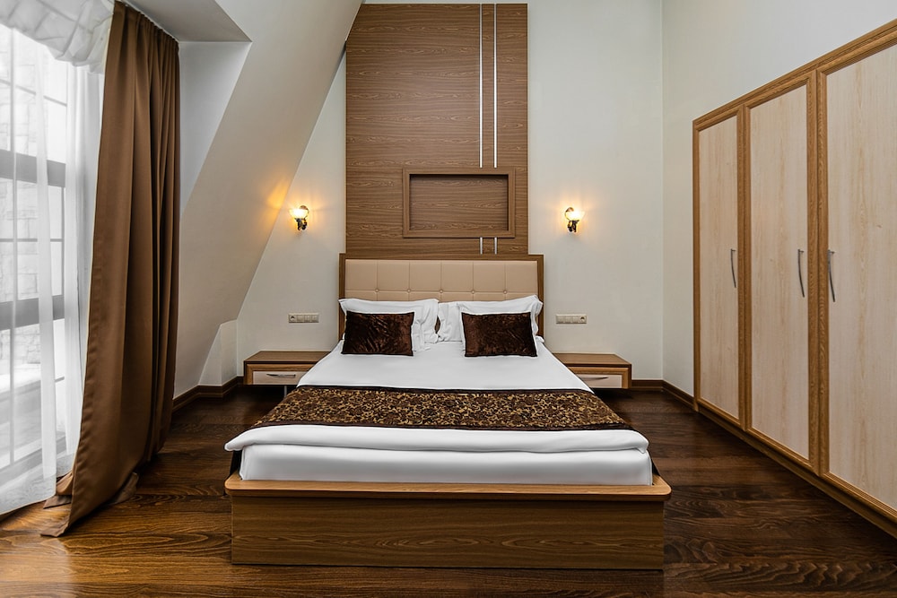 Economy Double Room photo 2