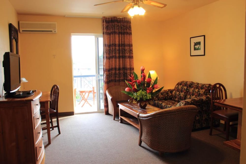 Plaza ( Alii) Suite photo 2