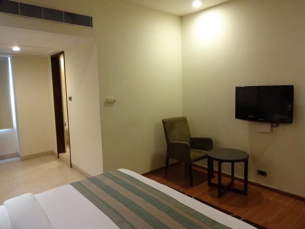 Premium Room - Photo 4