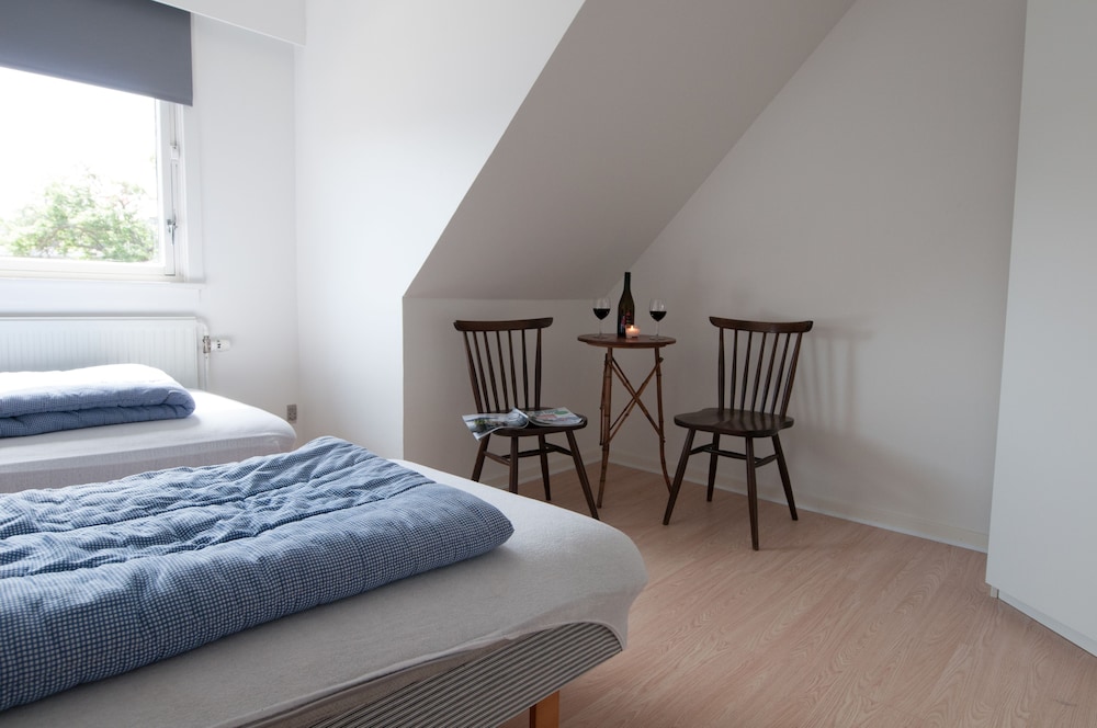 Double Room, Shared Bathroom photo 1
