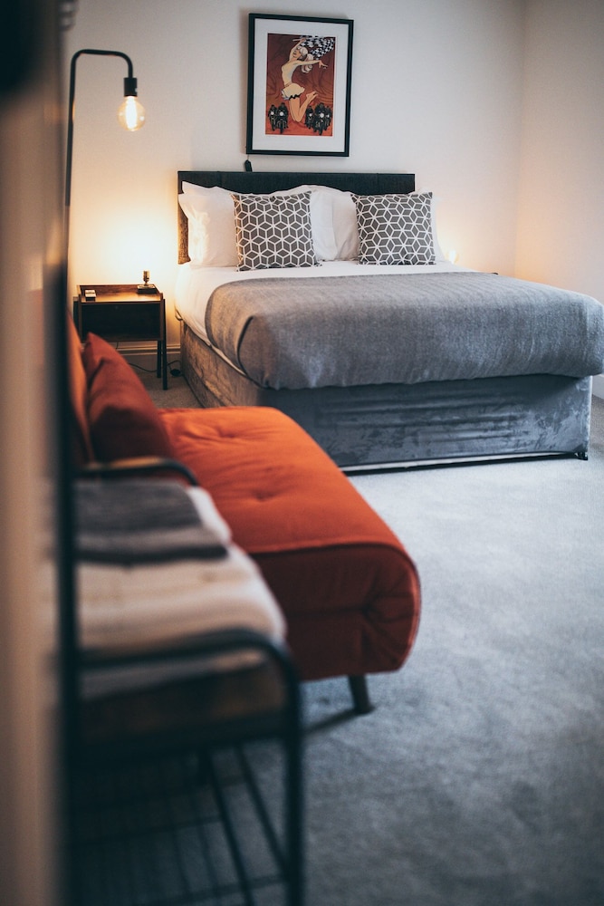 Luxury Double Room, Ensuite (Carpark View & Parking) - Photo 1
