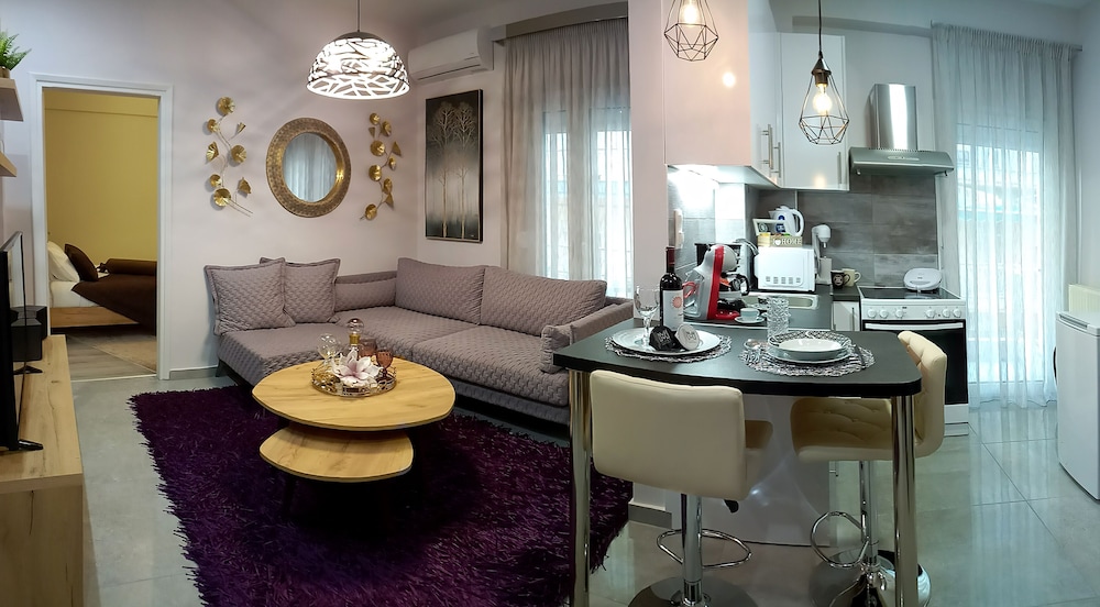 Deluxe Apartment (Kosmima)
