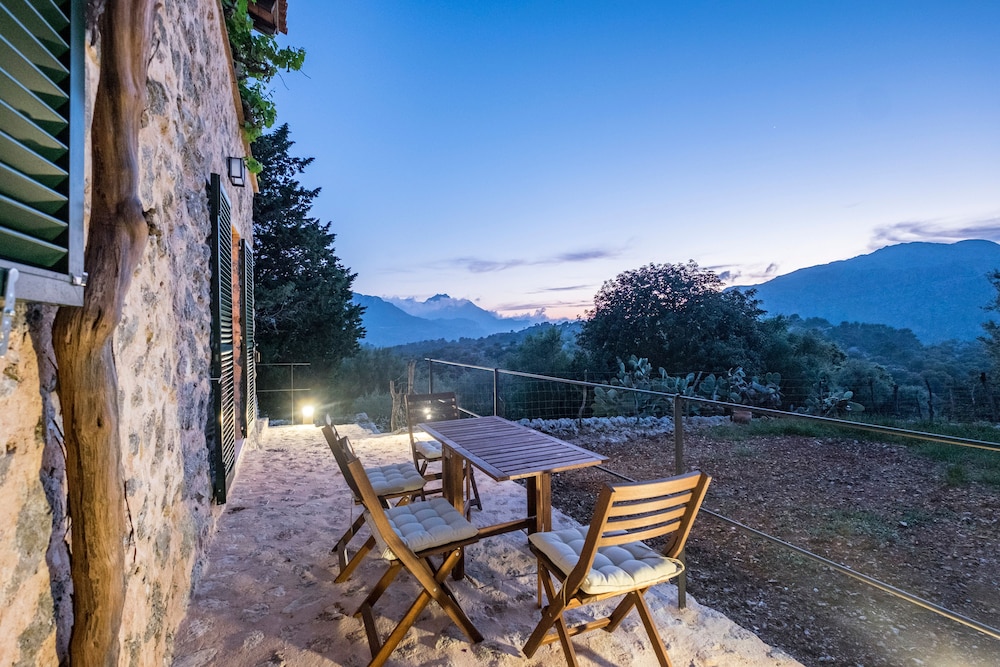 Family Apartment, 2 Bedrooms, Terrace, Mountain View photo 2