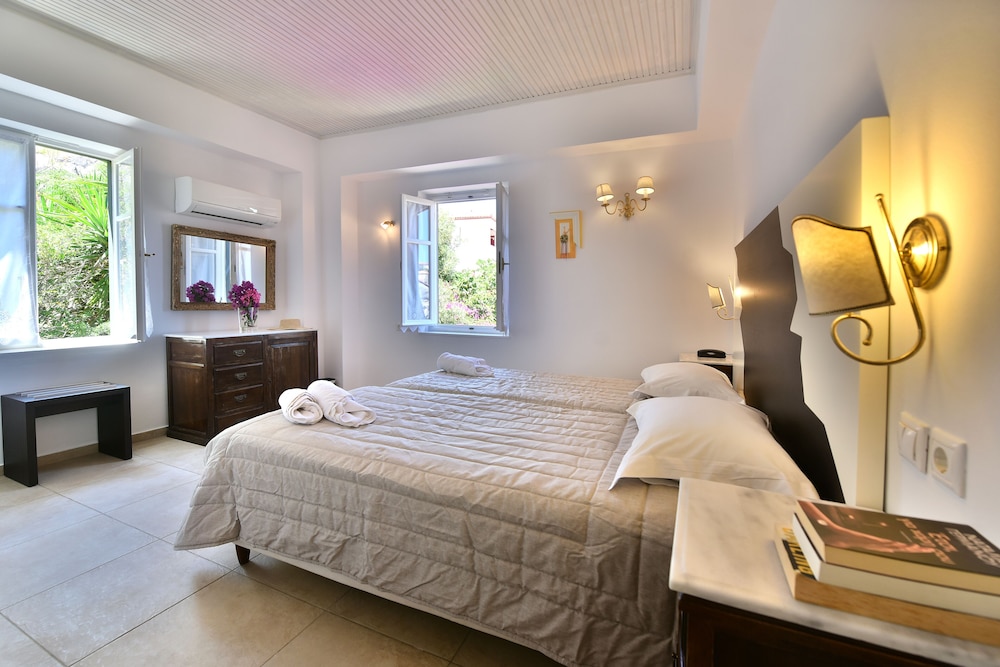 Standard Room photo 1