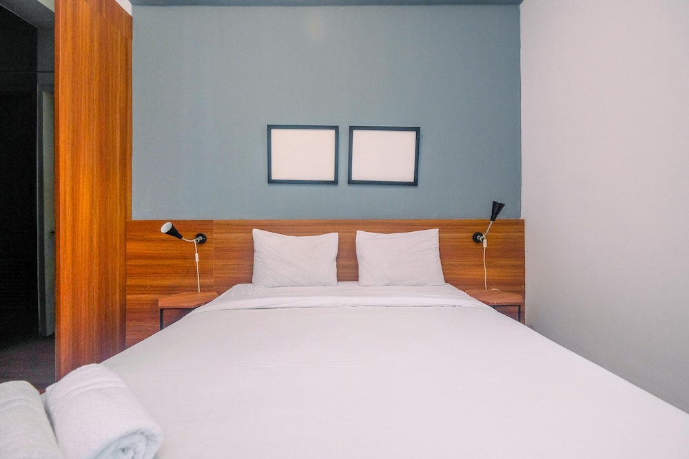 Room - Photo 1