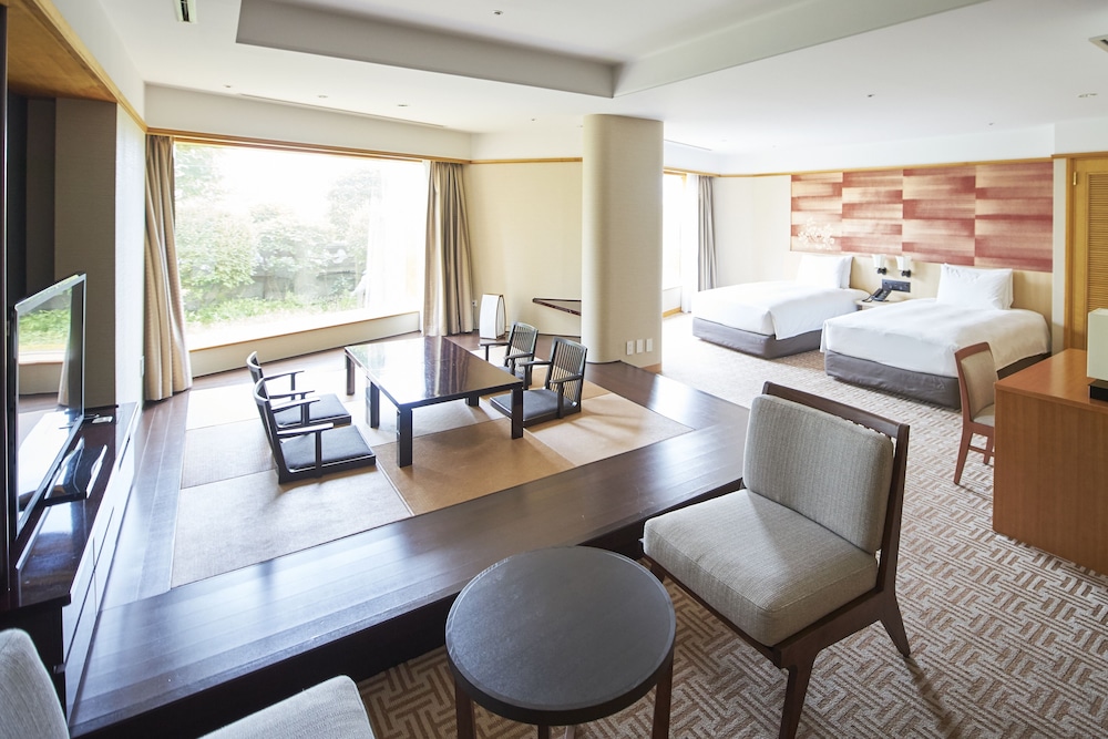 [Lounge Access] Standard Japanese-Western Style Room, Non Smoking