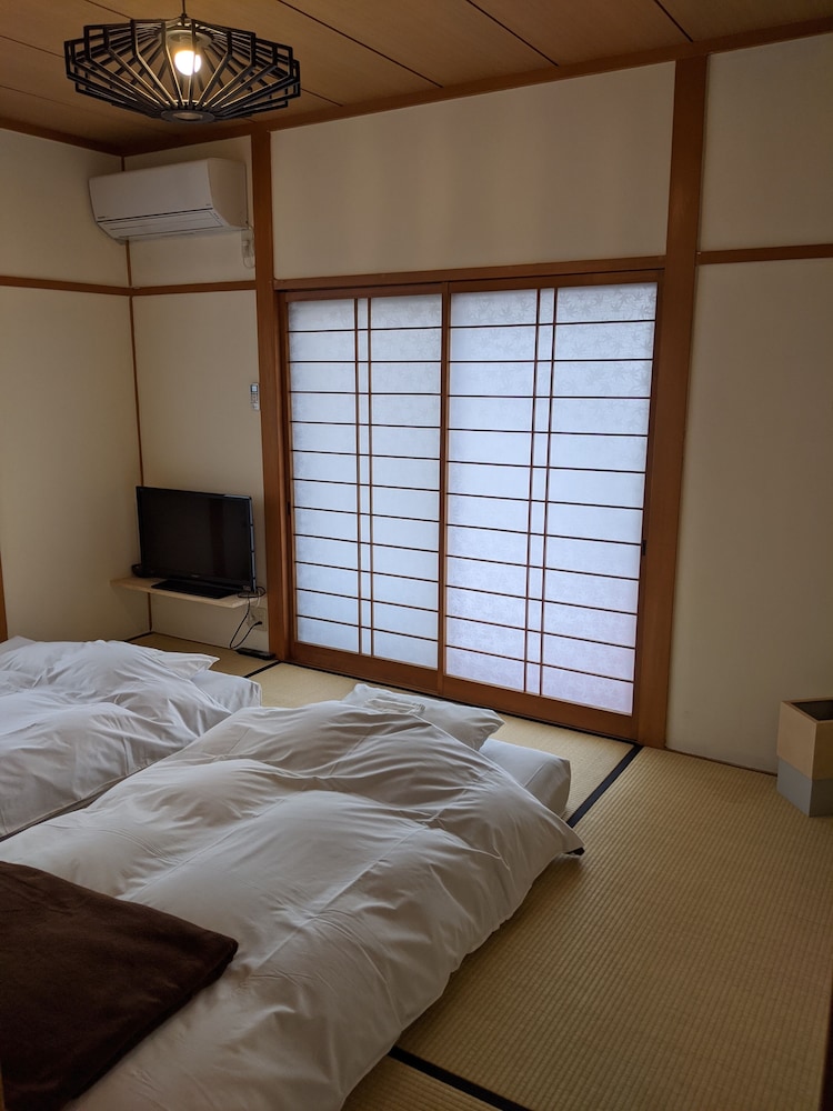 Japanese Room photo 1