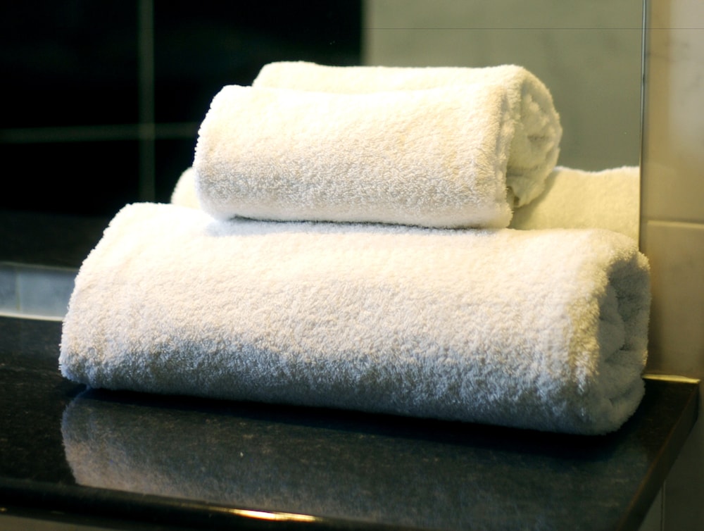 Standard Room, 1 Twin Bed, Non Smoking (Walk-in Shower;Small Room) photo 3