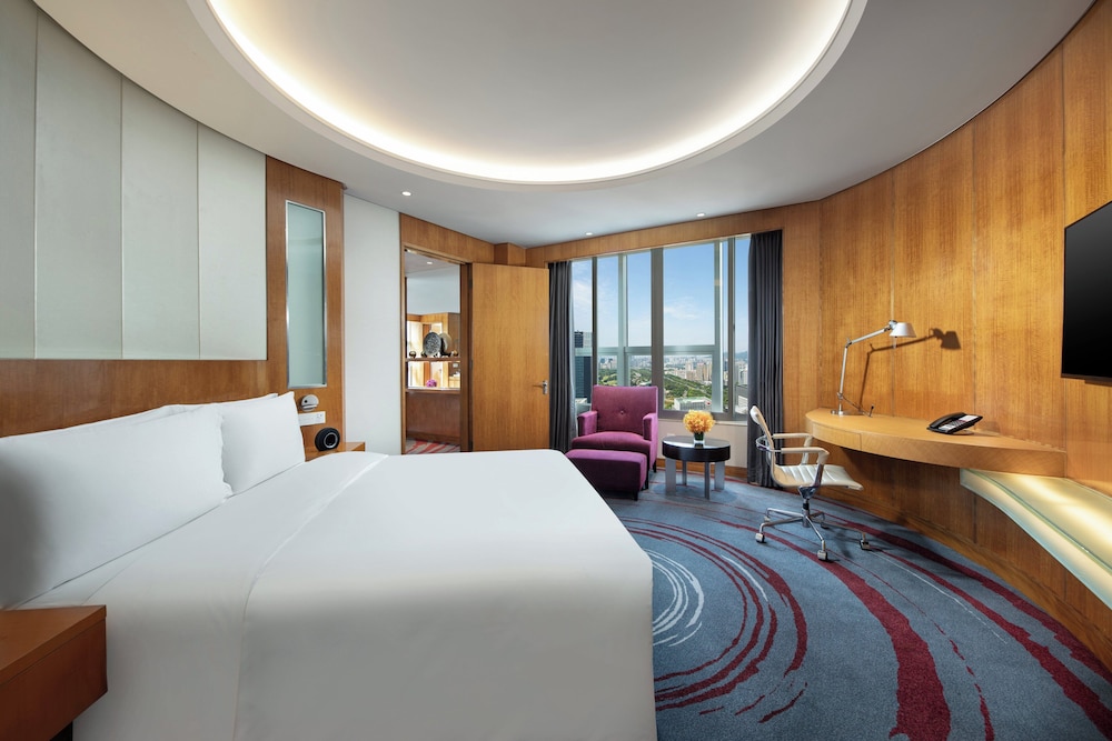 Suite, 1 Bedroom, Club Lounge Access - Photo 1