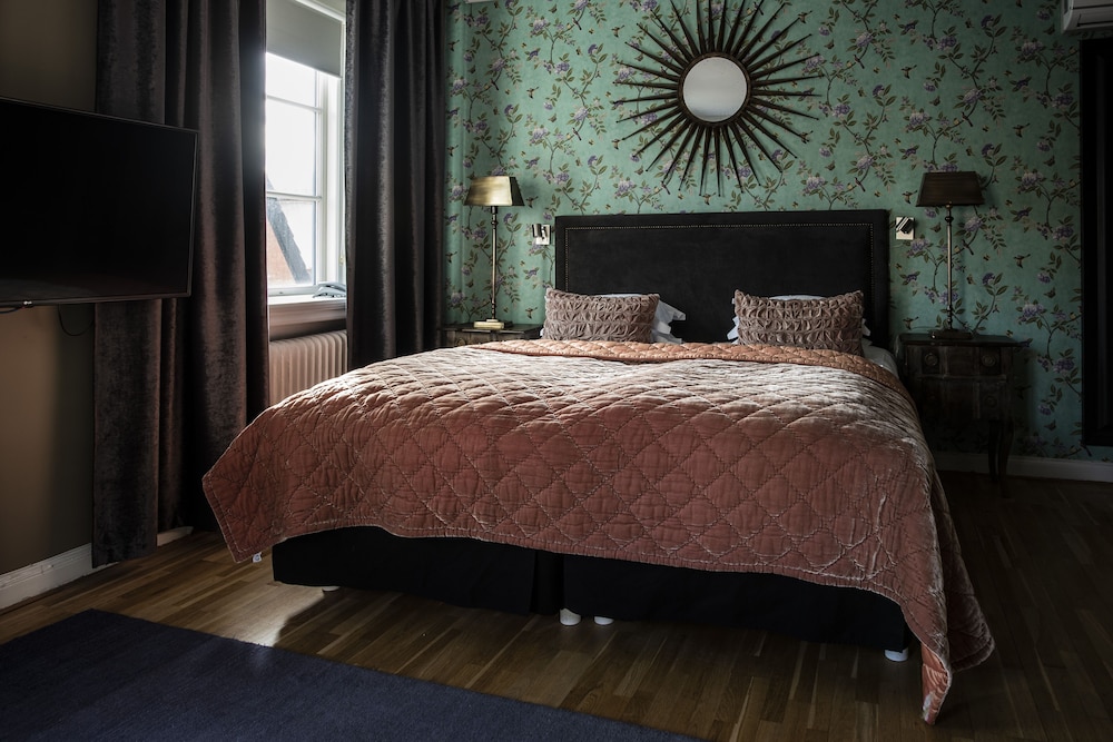 Standard Room, 2 Twin Beds, Non Smoking - Photo 13
