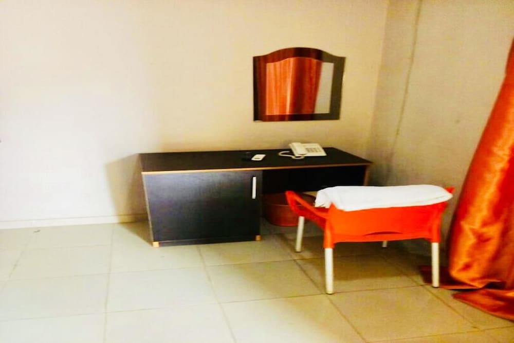 Standard Room photo 2