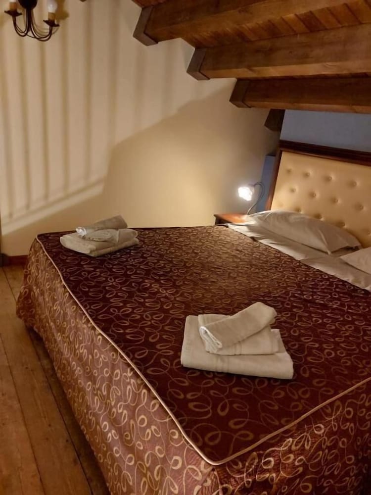 Deluxe Triple Room photo 1