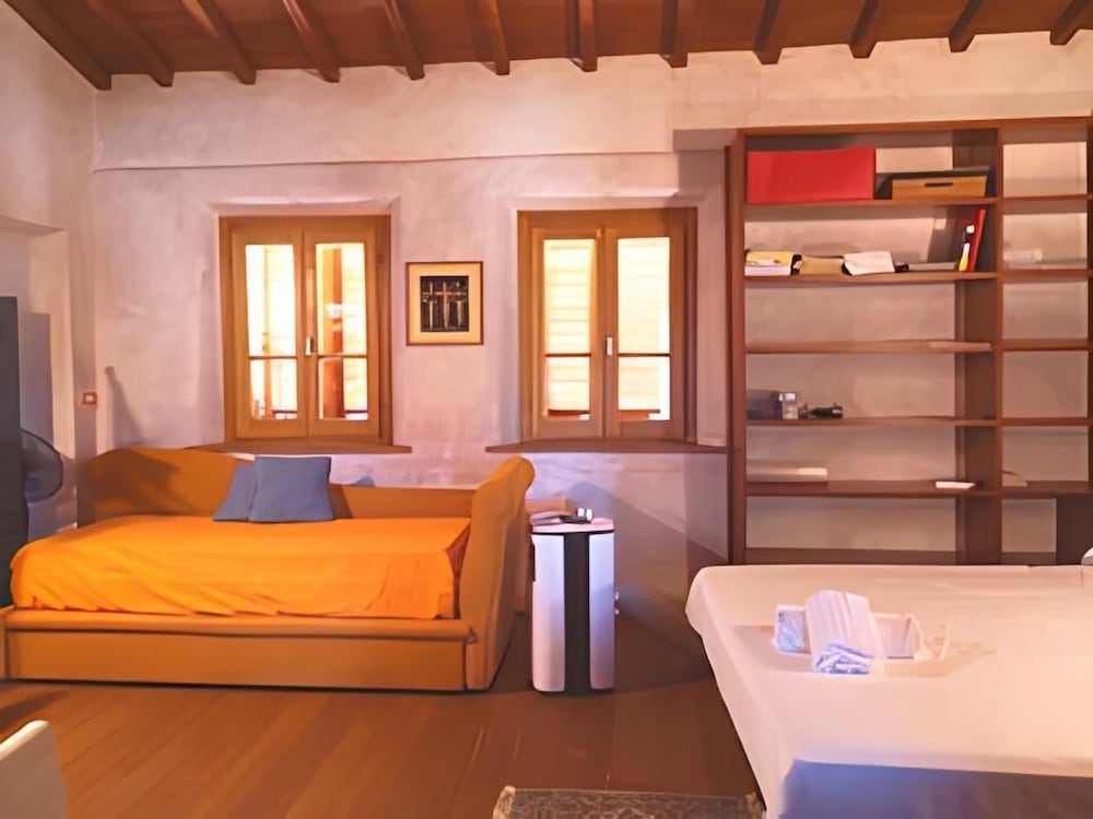 Deluxe Suite, Hill View, Garden Area