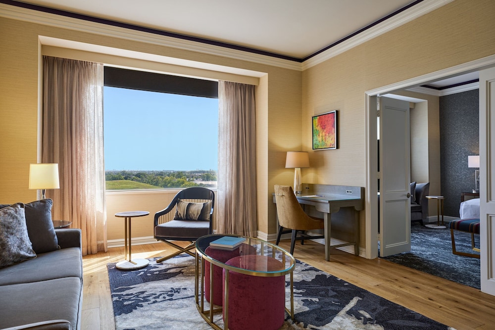 Suite, 1 Bedroom - Photo 4