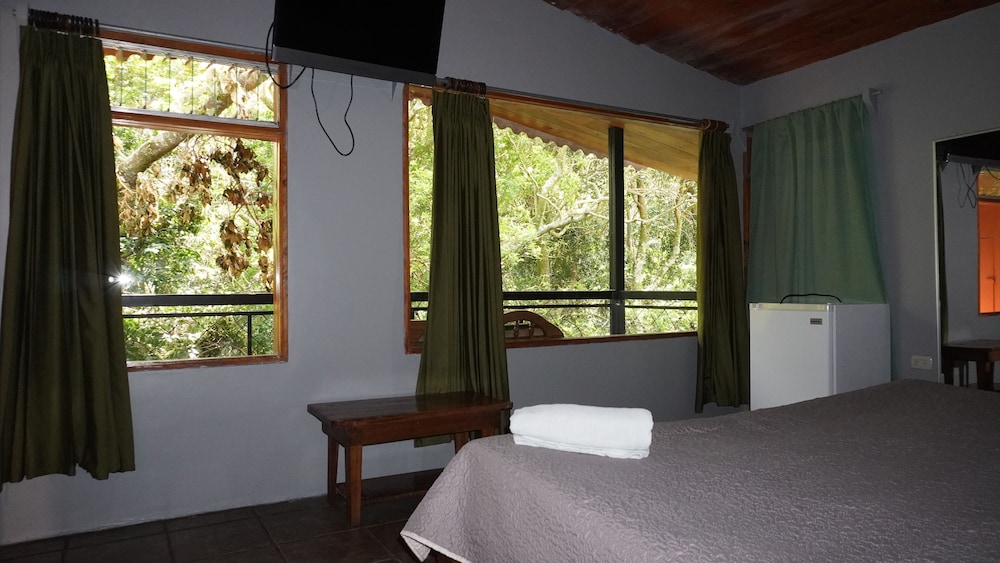 Basic Double or Twin Room photo 2