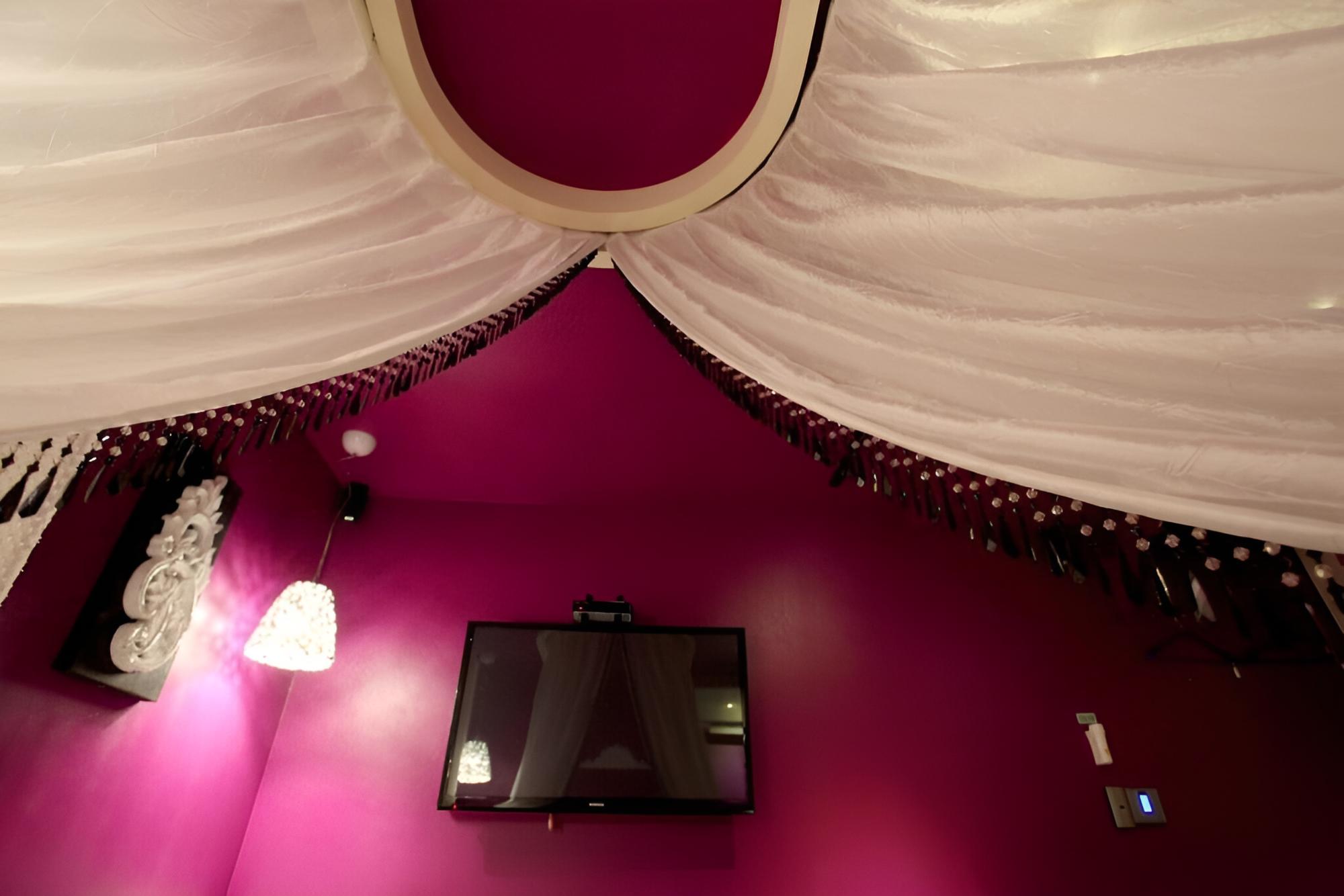 Room (standard Walk-in only (Netflix availa) - Photo 32