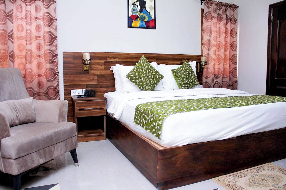 Standard Room photo 2