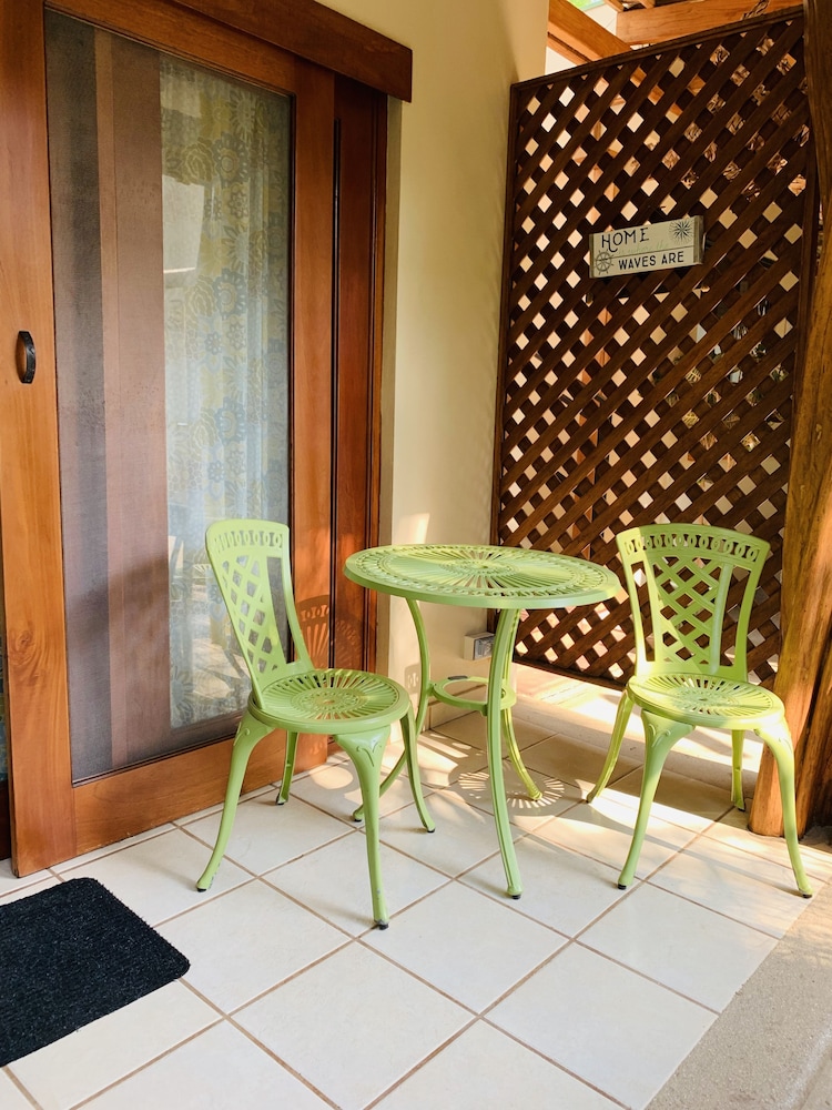 Queen Poolside Room photo 2