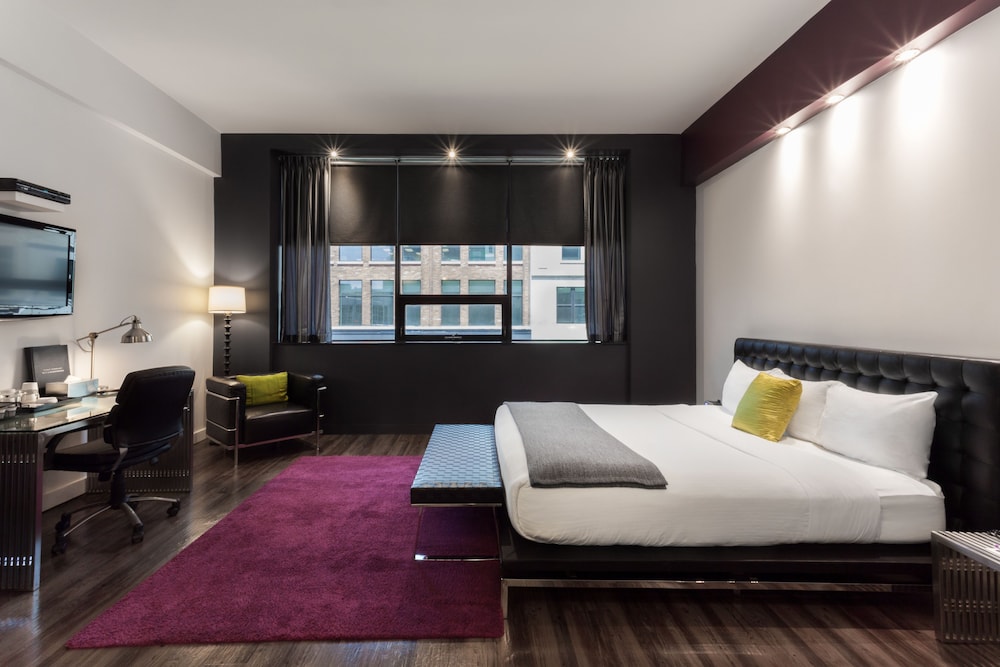 Marvellous Room, 1 King Bed, City View or Courtyard View photo 1