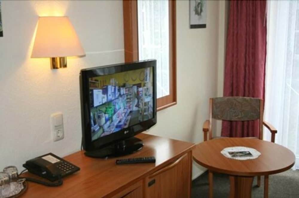 Double Or Twin Room photo 1
