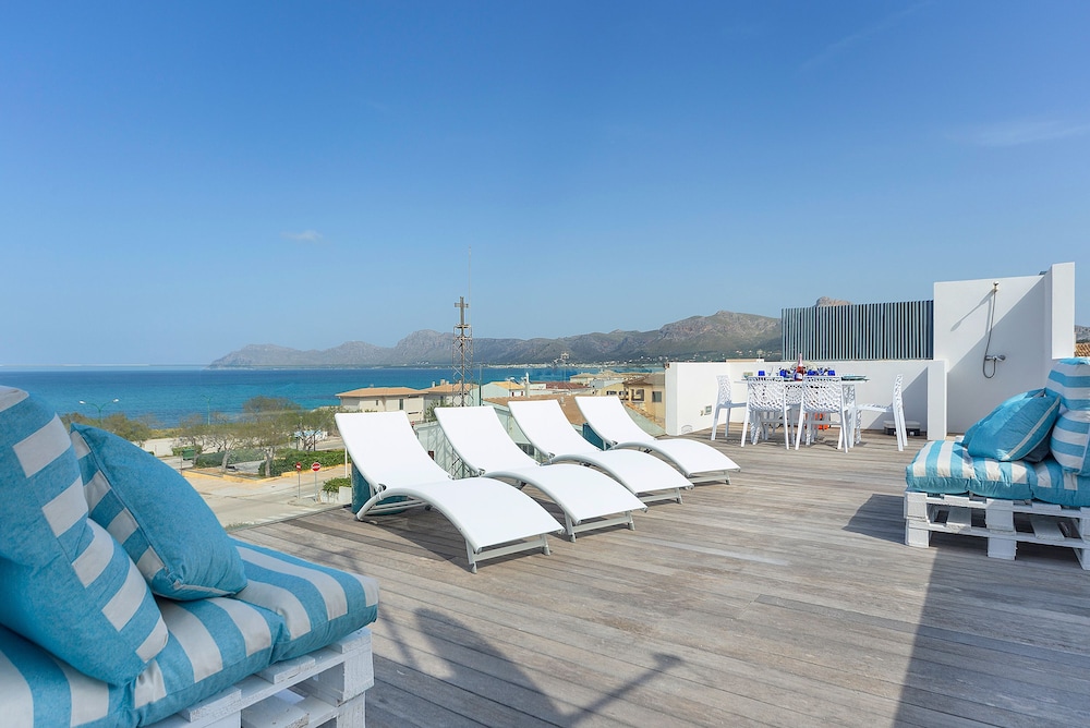House, 3 Bedrooms, Terrace, Sea View photo 2