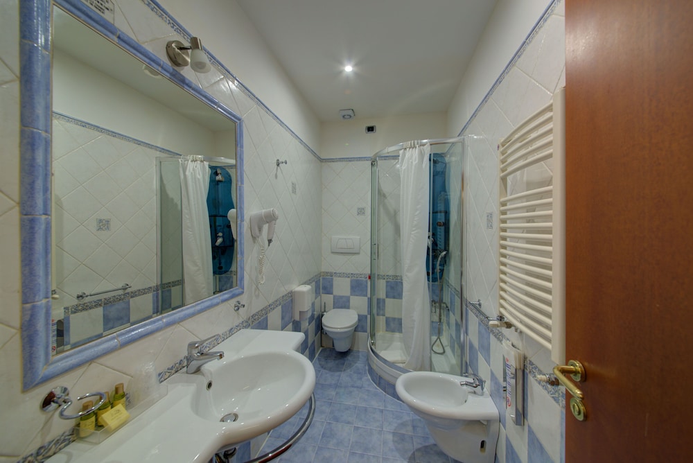 Double Room Single Use photo 3