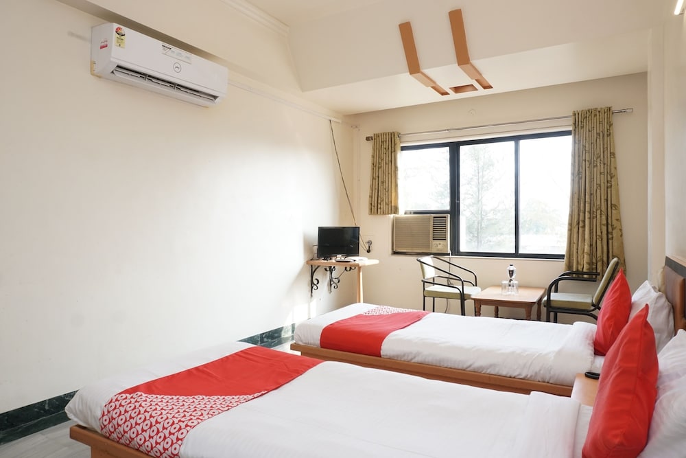 Standard Room photo 2