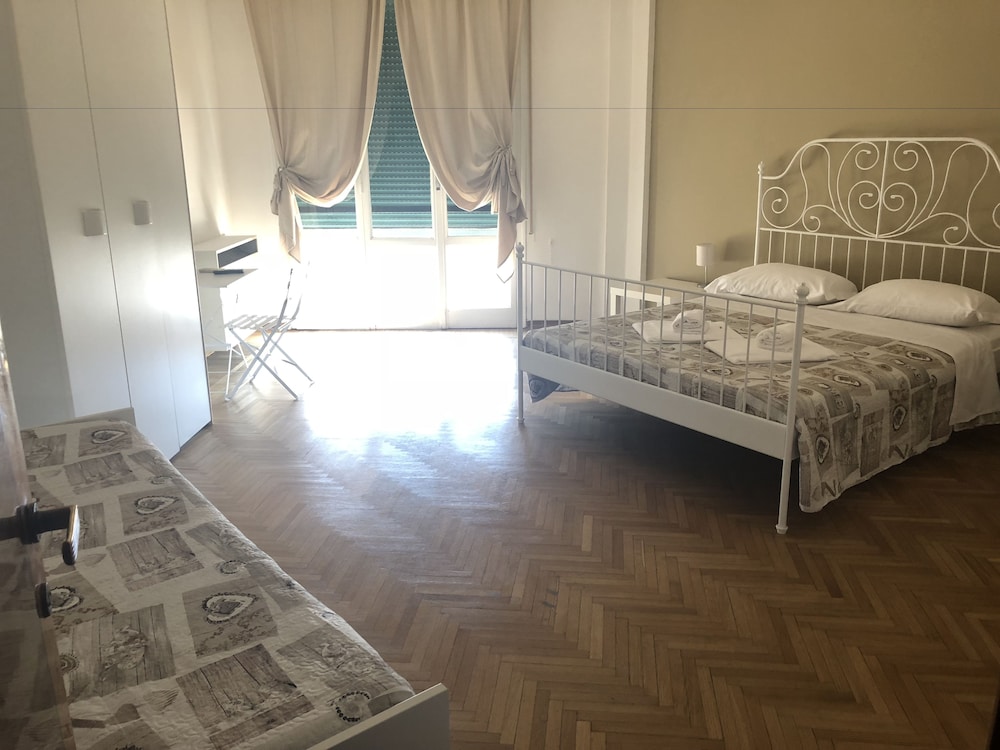 Quadruple Room, Private Bathroom