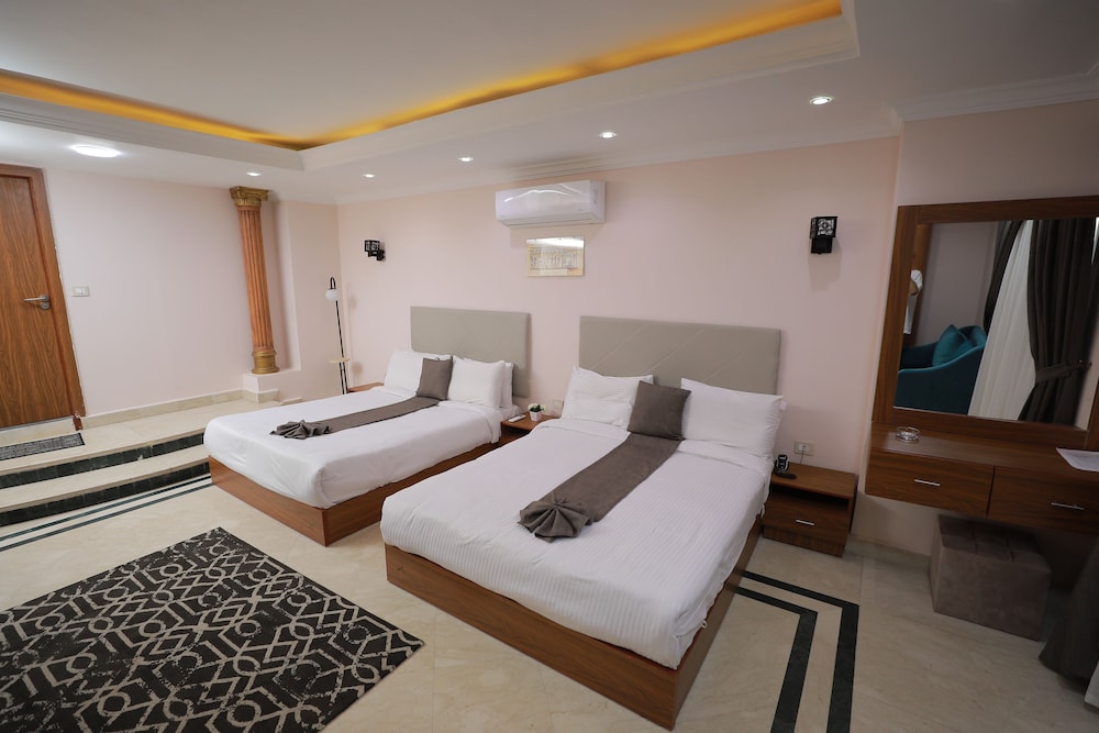 Family Suite, City View