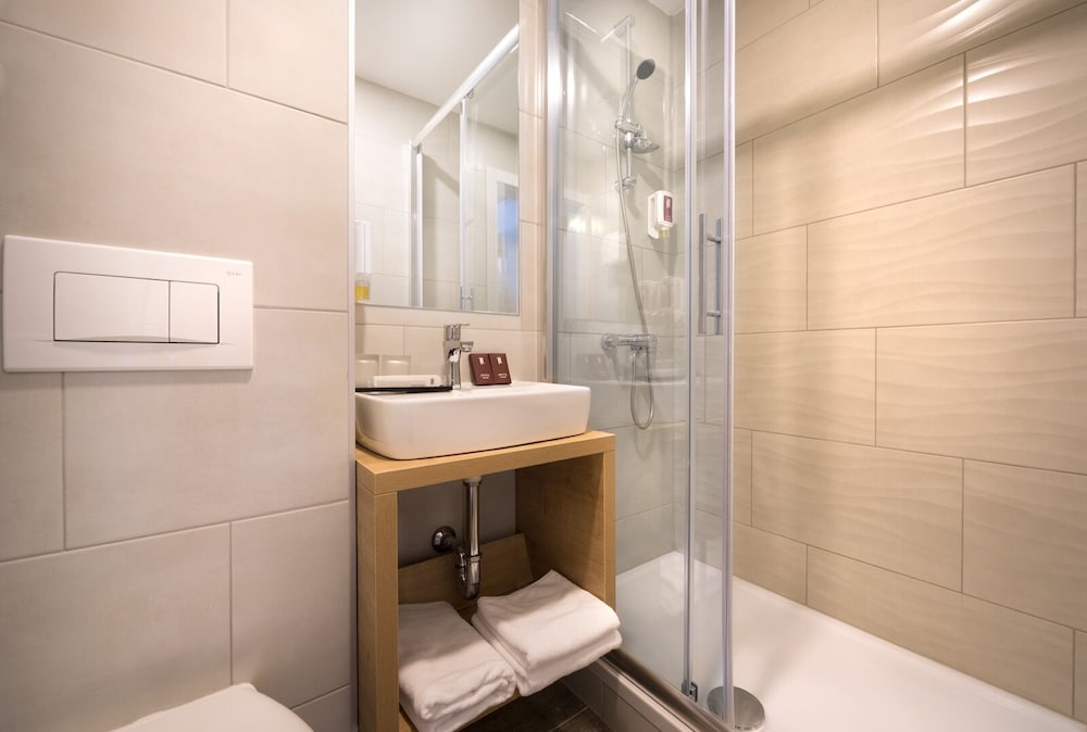 Double room with sea view and balcony photo 3