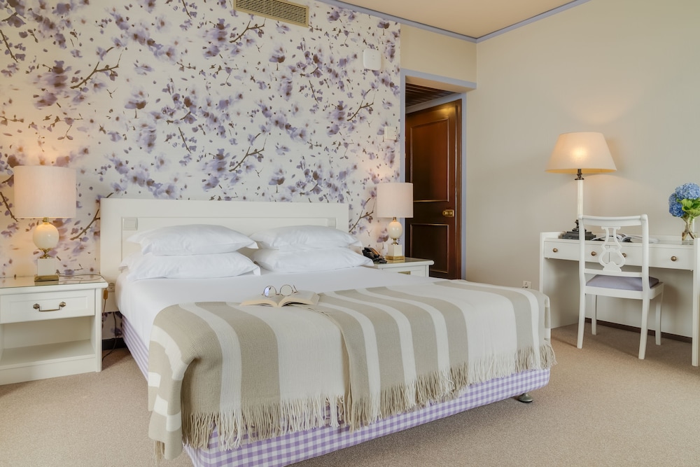 Double Room, Sea View - Photo 5
