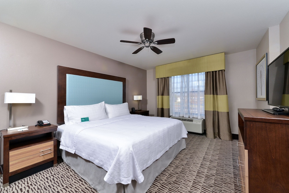 Suite, Accessible, Non Smoking photo 2