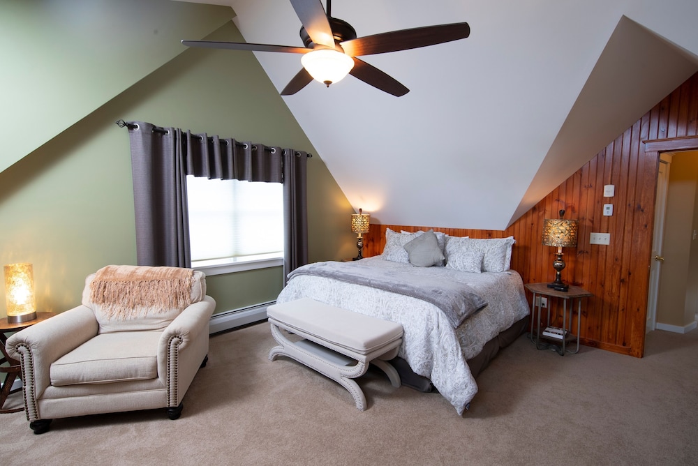House, 6 Bedrooms photo 1