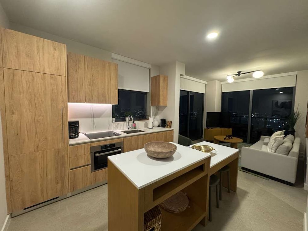 Apartment, City View photo 1