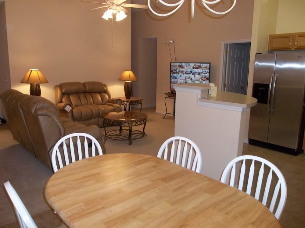 Standard Apartment, 3 Bedrooms photo 3