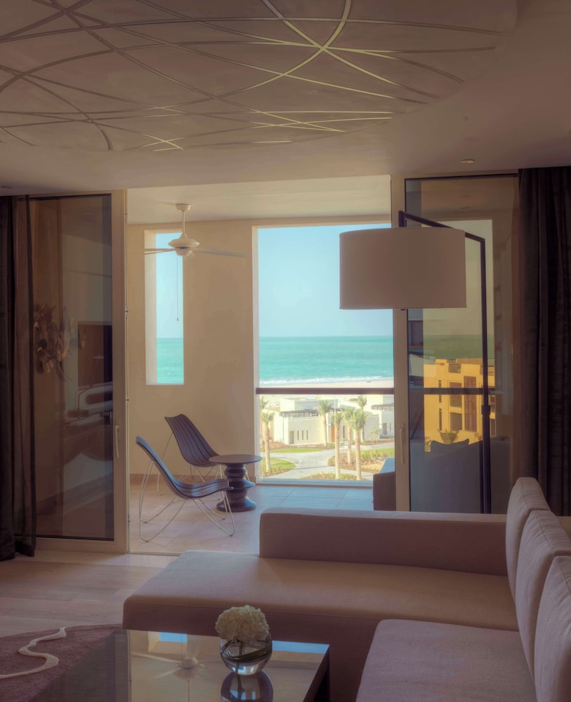Park, Suite photo 2