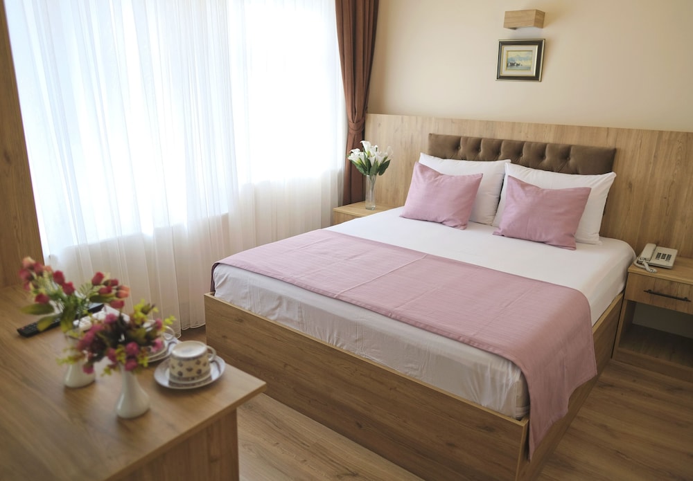 Standard Room photo 1