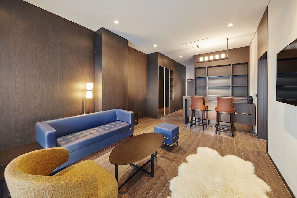 Royal Suite, Ocean View (Pool access not included)