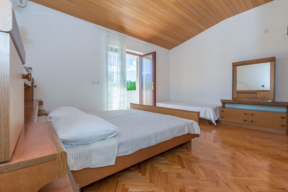 Apartment (A1) photo 3