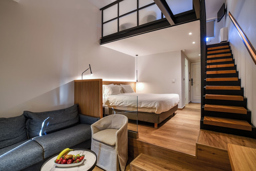 Family Suite, Balcony, Garden View photo 1