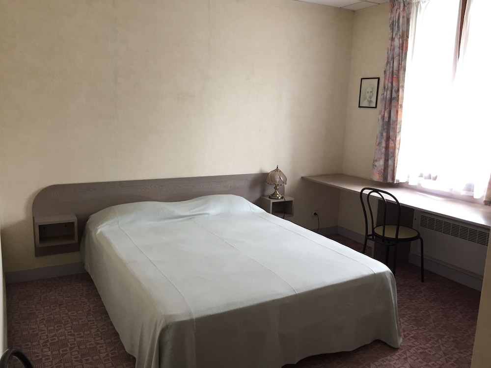 Classic Double Room, Private Bathroom - Photo 2