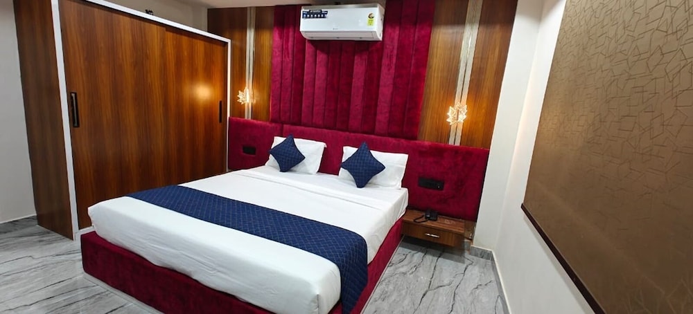 Deluxe Room, Garden View