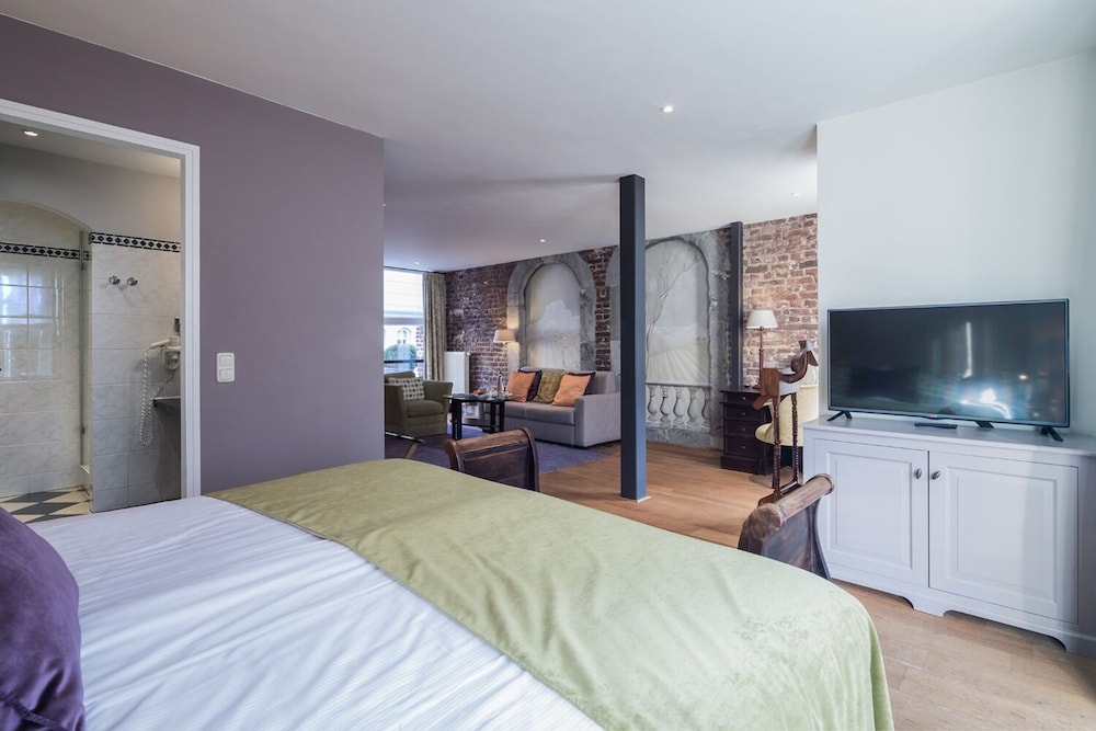 Pachthof Senior Suite met terras photo 2