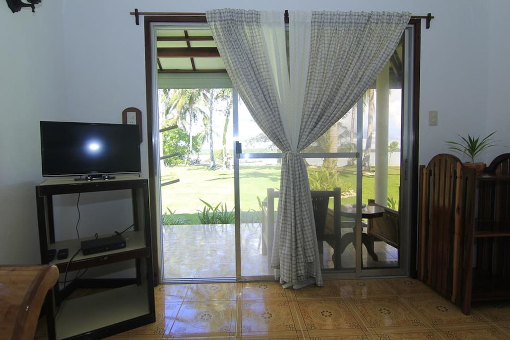 Honeymoon Suite