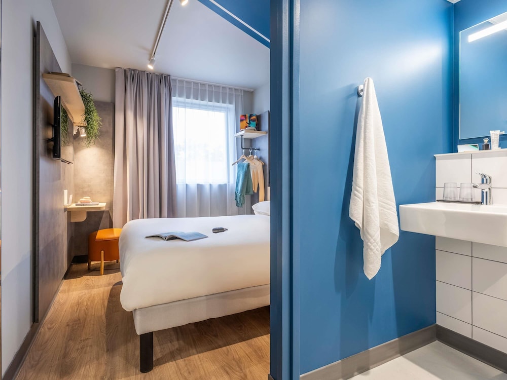 Standard Room, 1 Double Bed photo 3