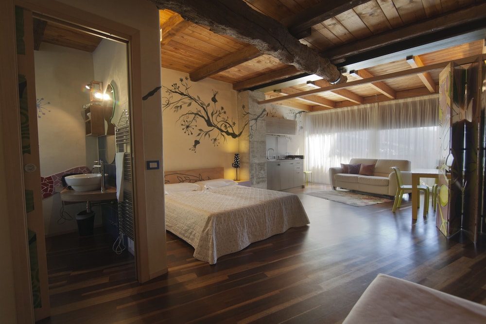 Superior Double Room, 1 Double Bed, Hill View photo 1