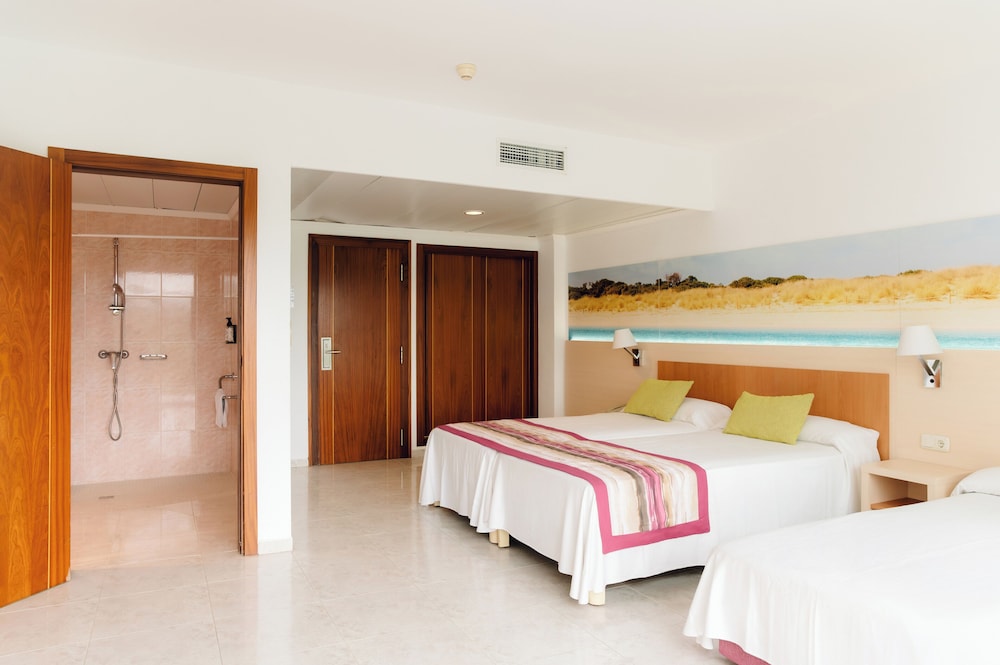 Triple Room - Photo 2