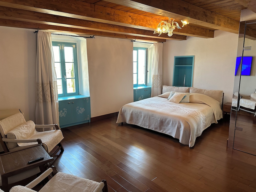 Luxury Suite, Sea View