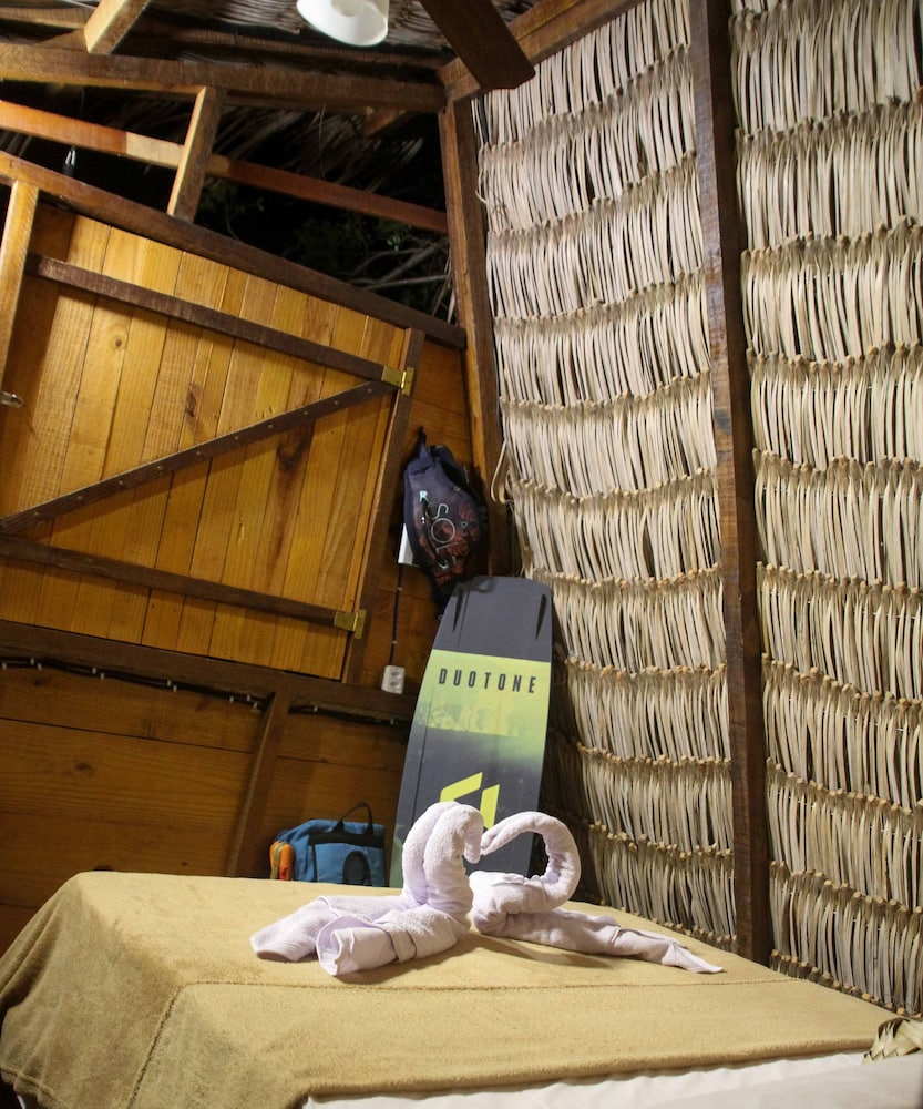 Traditional Cabin, Private Bathroom photo 2